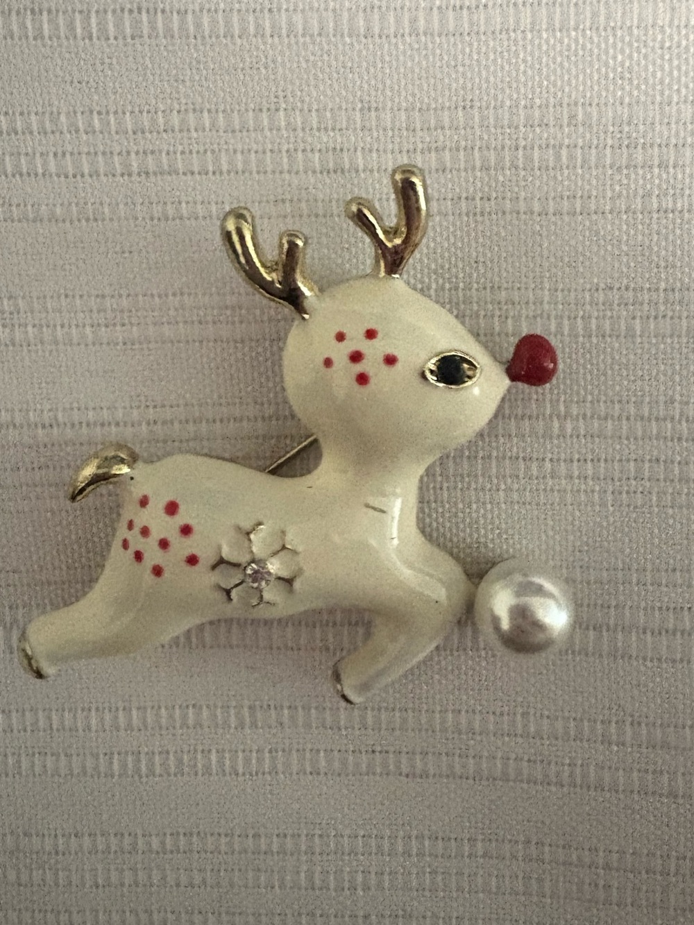 White Reindeer Brooch with Faux Pearl